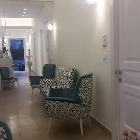 Il Cortiletto 4* 切萨雷奥港